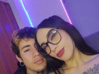 Eroottinen videokeskustelu NoahAndMegan