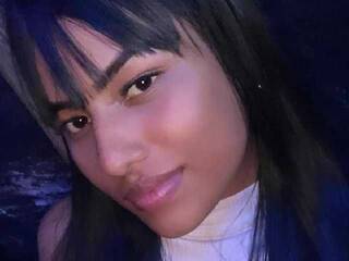 Eroottinen videokeskustelu NoahCampo