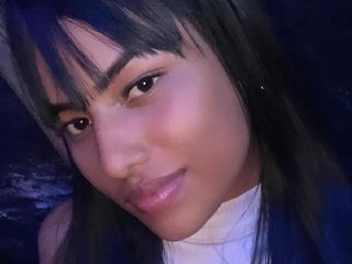 Eroottinen videokeskustelu NoahCampo