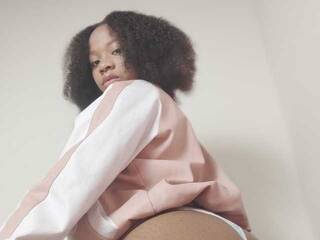 Eroottinen videokeskustelu NuruAziza