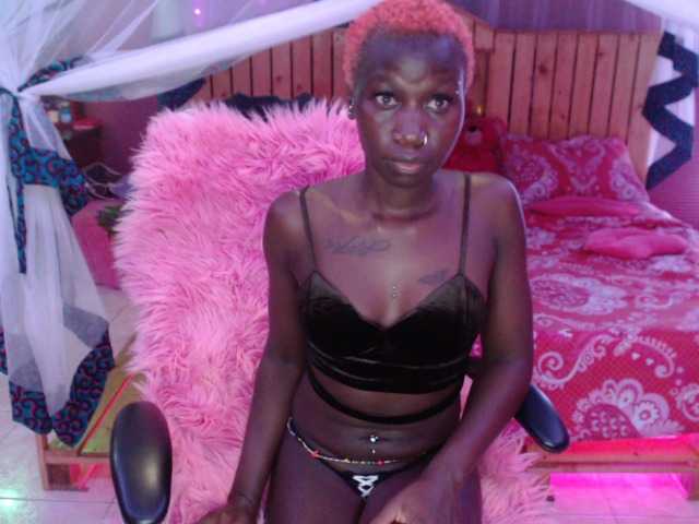 Kuvat Okoye19 hey guys welcome to my room, dnt forget to add me as friend and request with a tip