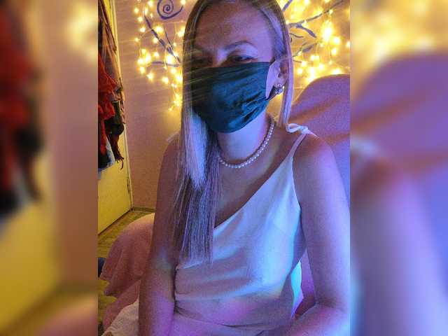 Kuvat Olenkinyskazk Welcome! Olya is here!! Glad 2 see u here)))Lovense is on (me) make me feel good: 10; 25; 50 n 55 and repeat)) Group is available; Toys in pvt))) Olya;s show: undress me all n use BodyLotion after @remain