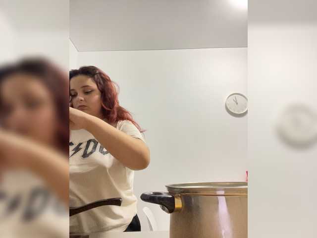 Lähettää kuvakaappauksia OpheliaMeoow