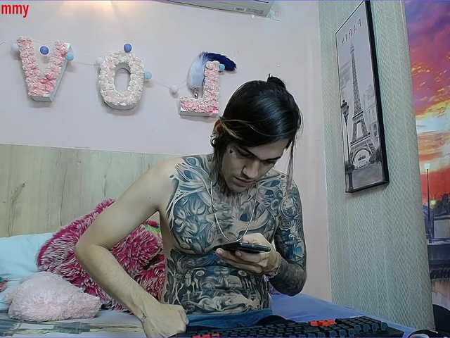 Lähettää kuvakaappauksia Oscuro-Sammy