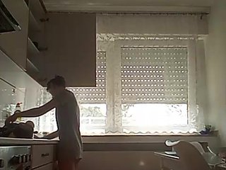 Eroottinen videokeskustelu __COVID-19__
