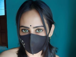 Eroottinen videokeskustelu Pakhi