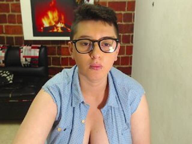 Lähettää kuvakaappauksia pamelasmith