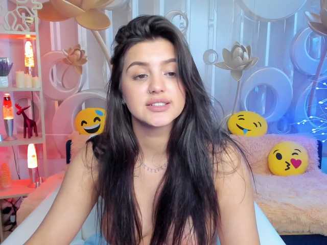 Kuvat pamellagarcia welcome to my room) I'm new) let's get to know each other and have fun together) Make me happy with your tip