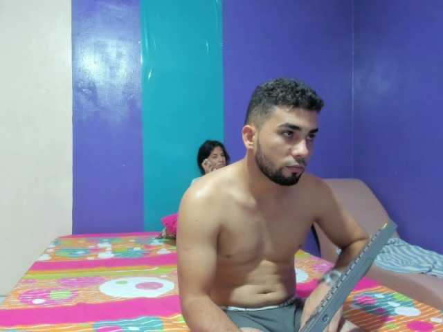 Kuvat parejajoar hello love welcome kisses I hope you have a very hot time we are a very extroverted couple willing to please your fetishes and sexual desires