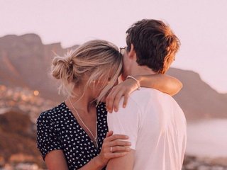 Eroottinen videokeskustelu Para300