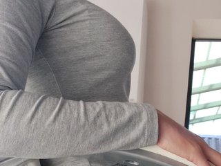 Eroottinen videokeskustelu PassionFruittt