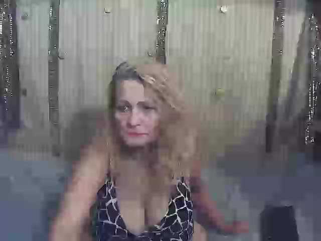 Kuvat PaulaPalooza I am new - cum to my room and watch my show!