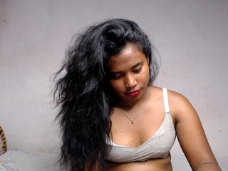 Eroottinen videokeskustelu Pauliemarie