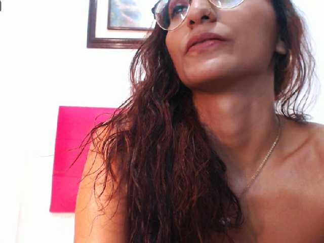 Kuvat PennyTaylor Enjoy with me a delicious oil bath all over my body ♥Flash Pussy 40♥Fingering 190 ♥Fuckshow at goal! 550