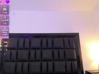 Eroottinen videokeskustelu Petite-esther