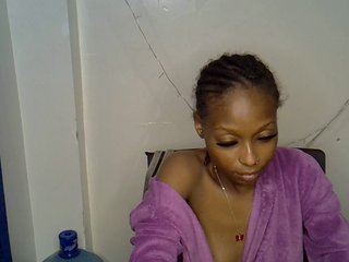 Eroottinen videokeskustelu PetiteAlexa