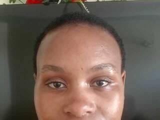 Eroottinen videokeskustelu Pinkpussy-21