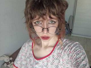 Eroottinen videokeskustelu Plushyy