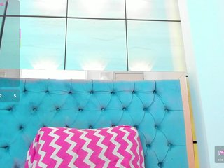 Eroottinen videokeskustelu PocahontasPow