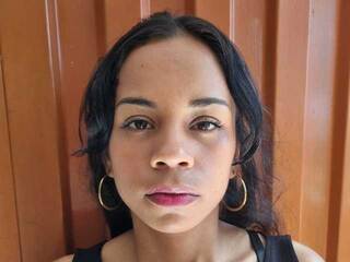 Eroottinen videokeskustelu Pocajontas25