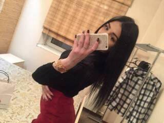 Eroottinen videokeskustelu polllykiss