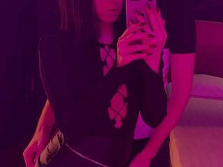 Eroottinen videokeskustelu popkiss