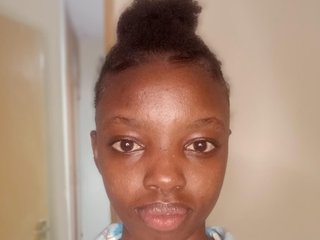 Eroottinen videokeskustelu Prettiesexxie