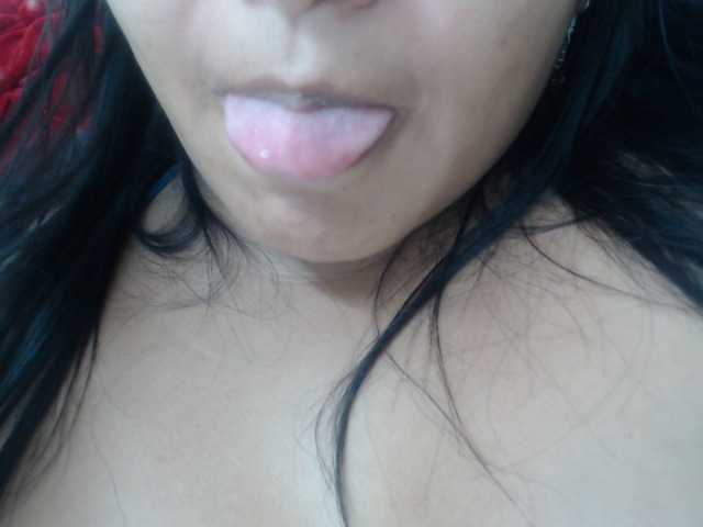 Kuvat prettykarla quien quiere jugar