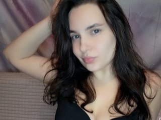 Eroottinen videokeskustelu PrettyWitch