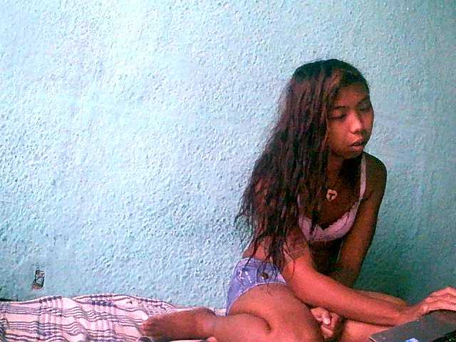 Lähettää kuvakaappauksia Prisca