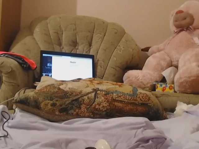 Lähettää kuvakaappauksia __Sexy_ASS__