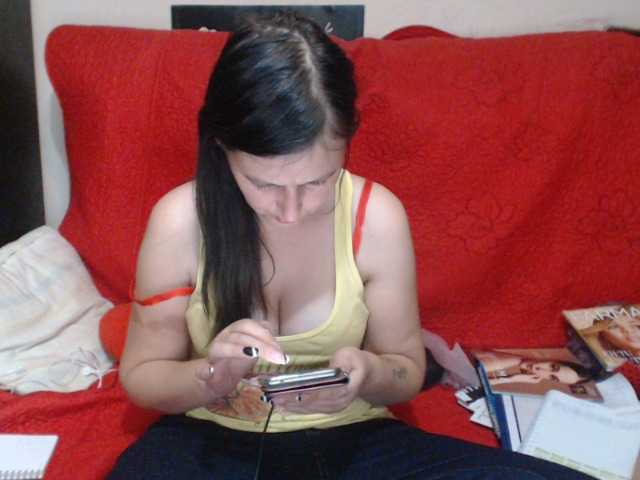 Lähettää kuvakaappauksia PureJulie