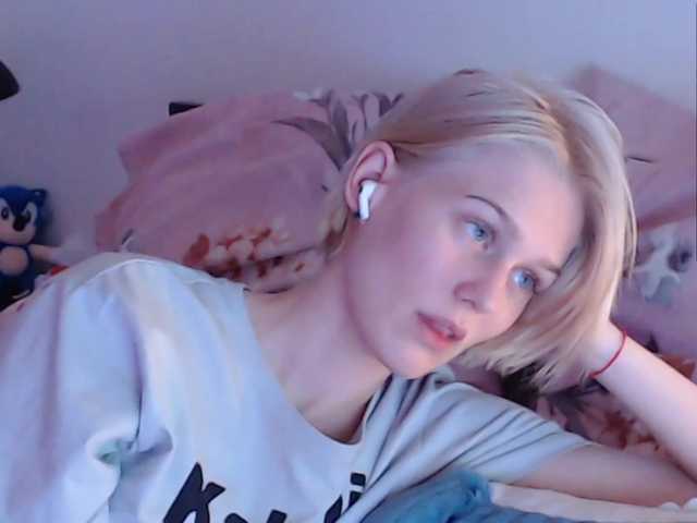 Kuvat Vero_nica playful mood ;) Press in the heart! Lovens from 2 tk, 20 - pleasant vibration, 69 - random In private with toys, Cam2Cam