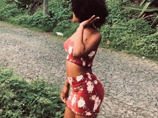 Eroottinen videokeskustelu Queenestel