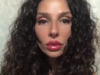 Eroottinen videokeskustelu Queenilatan