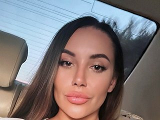 Eroottinen videokeskustelu QWEENII