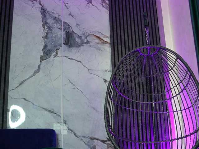 Lähettää kuvakaappauksia RachelRavee