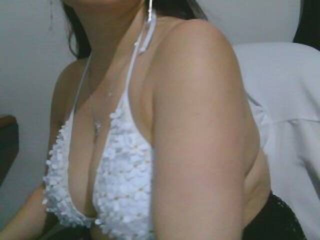 Lähettää kuvakaappauksia rachelsensual