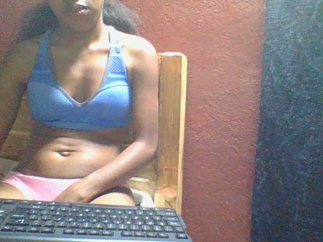 Lähettää kuvakaappauksia Raishahot