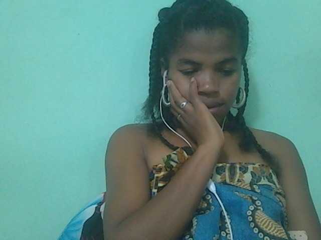 Lähettää kuvakaappauksia Raishahot