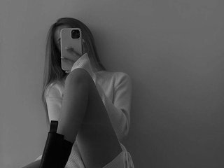 Eroottinen videokeskustelu rapsodiya