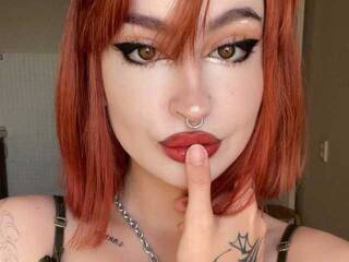 Eroottinen videokeskustelu RayniraJones