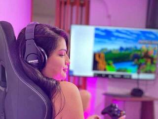 Eroottinen videokeskustelu RebecaDang