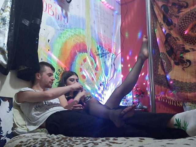 Lähettää kuvakaappauksia P_and_A