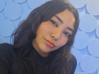 Eroottinen videokeskustelu Rinaemonroe