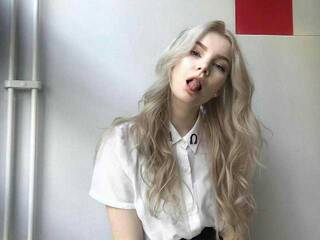 Eroottinen videokeskustelu RinaRia