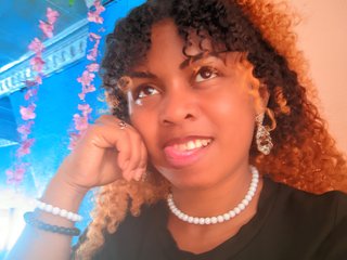 Eroottinen videokeskustelu rolia15