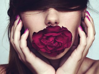 Eroottinen videokeskustelu Rosea