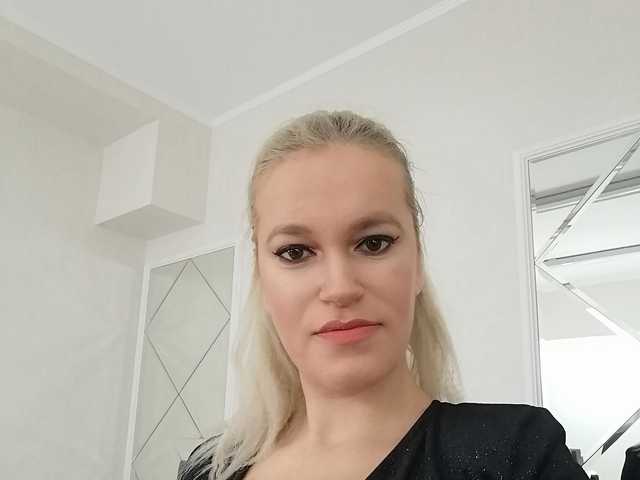 Kuva profiilista Roselyn25