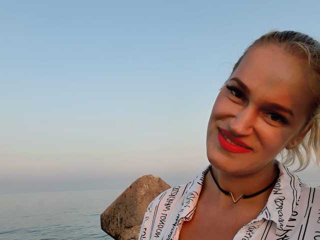 Kuva profiilista Roselyn25